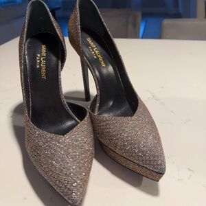 Saint Laurent platform pumps  38